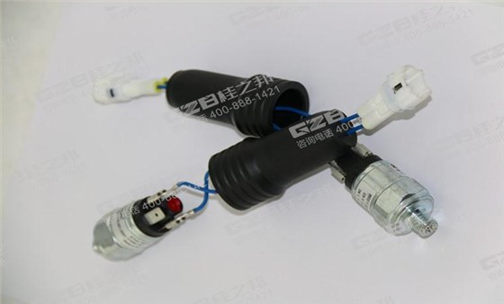 力士德挖掘機壓力開關