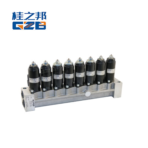 三一215c-9挖掘機配件